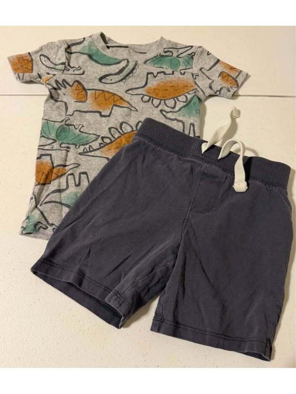 Old Navy 2T Dinosaur Shirt and Shorts Set